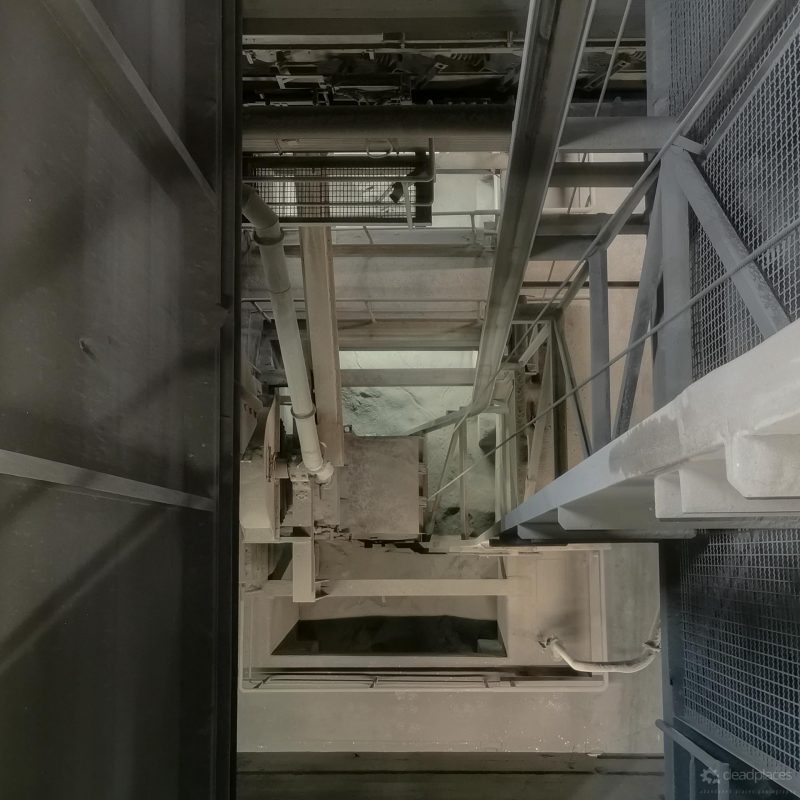 Fahrweg Schiebebuehne Pressen Hangseite